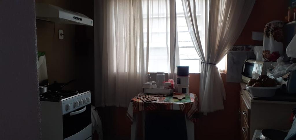 VENDE-SE CASA – TRAVESSA SÁ BARRETO