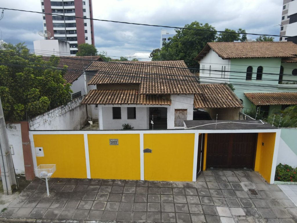 VENDE-SE CASA 3/4 NO CANDEIAS