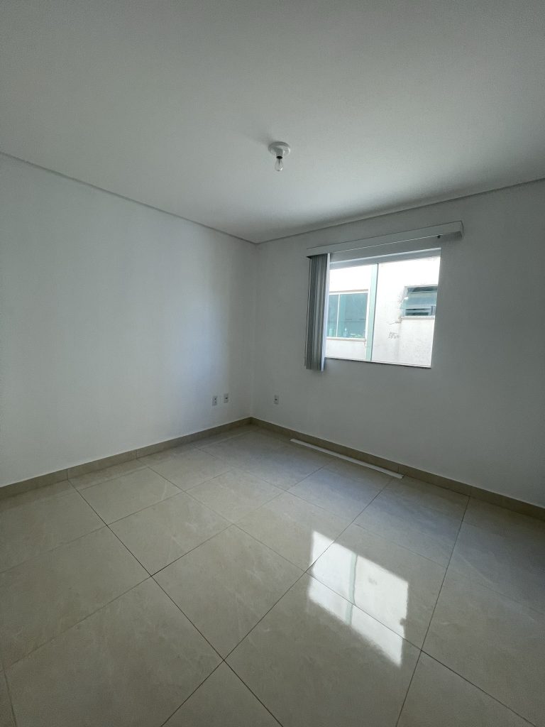 VENDE-SE APARTAMENTO 2/4 – CANDEIAS