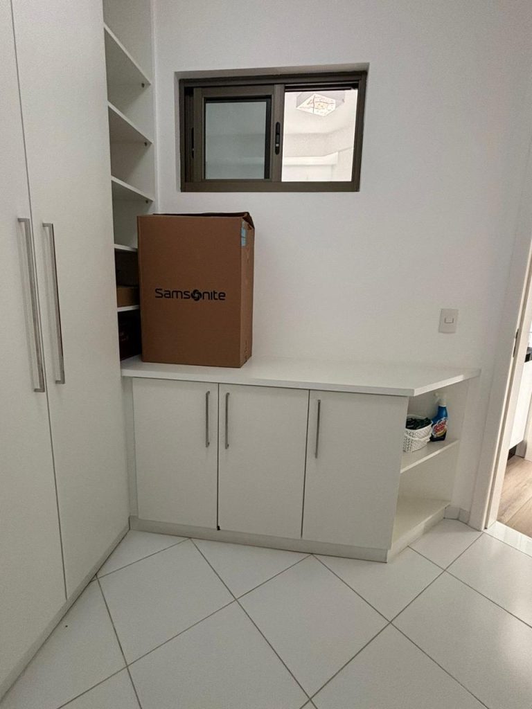 VENDE-SE APARTAMENTO – 3 QUARTOS – MORADA REAL DA CONQUISTA BAIRRO CANDEIAS