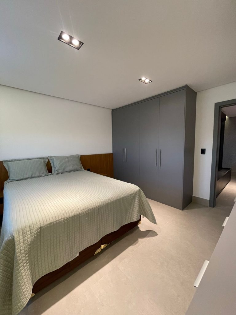 VENDE-SE COBERTURA TODA MOBILIADA ALTO DA BOA VISTA