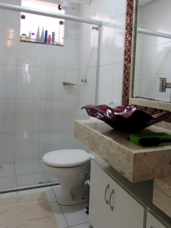 VENDE-SE CASA – CONDOMINIO CIDADE JARDIM