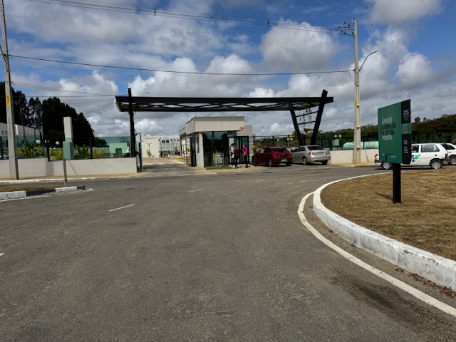 ALUGA-SE APARTAMENTO DONA OLIVIA UNIVERSIDADE