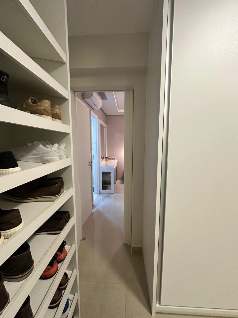 VENDE-SE APARTAMENTO 3/4 VOG PRIVILLEGE