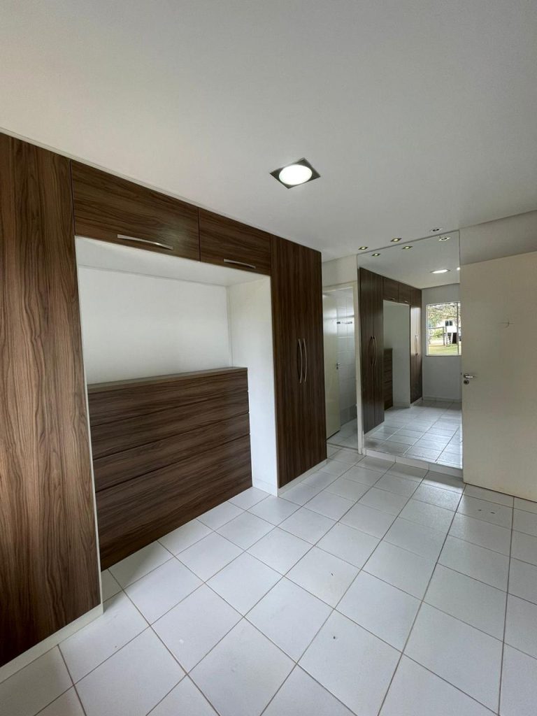 ALUGA-SE CASA 3 QUARTOS – CONDOMÍNIO VILA VERDE – PRIMAVERA