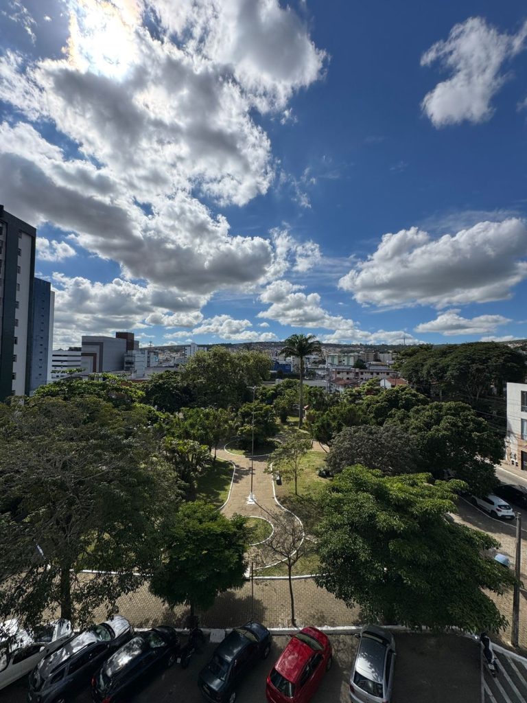 VENDE-SE APARTAMENTO QUARTO E SALA – PRACINHA DO GIL