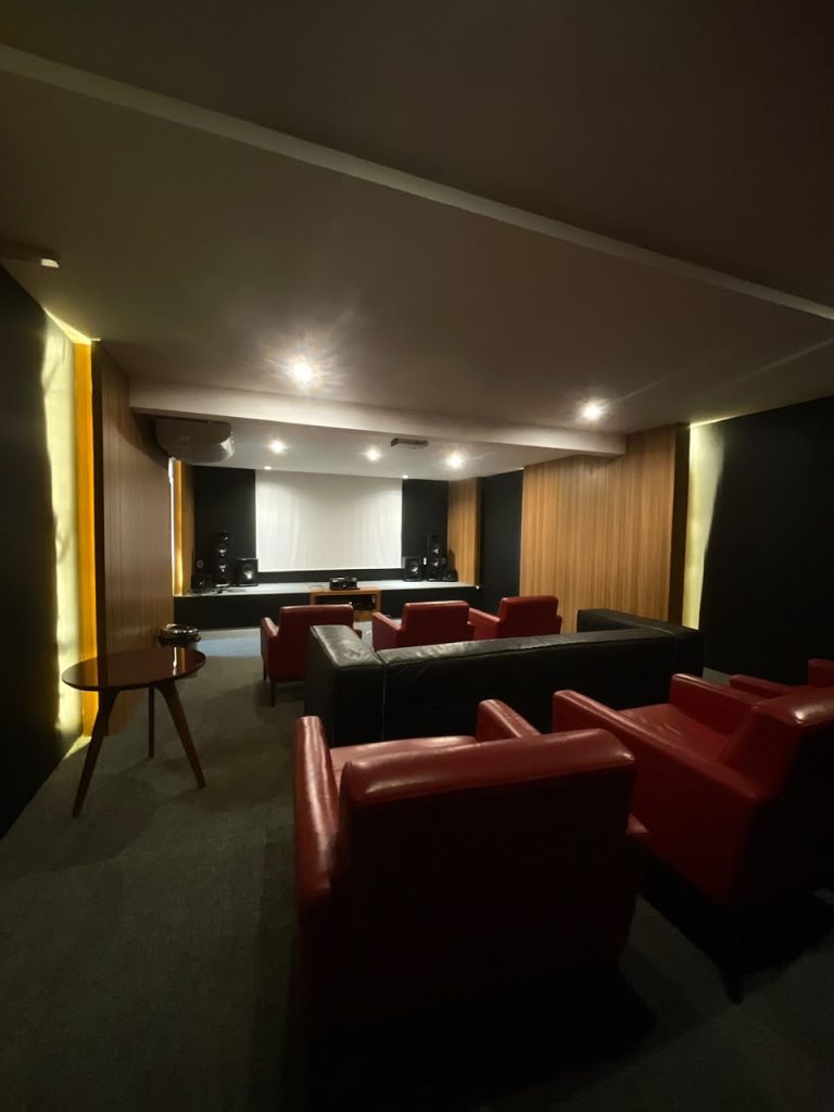VENDE- SE APARTAMENTO 3 SUITES ALTO PADRÃO – CONDOMINIO RESINDENCIAL PEDRO FRANCISCO DE MORAIS FILHO