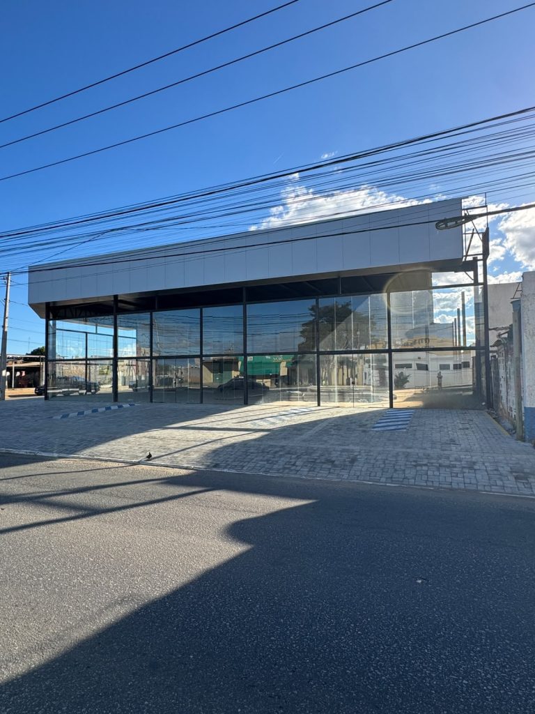 ALUGA-SE PONTO COMERCIAL AV. JURACY MAGALHÃES