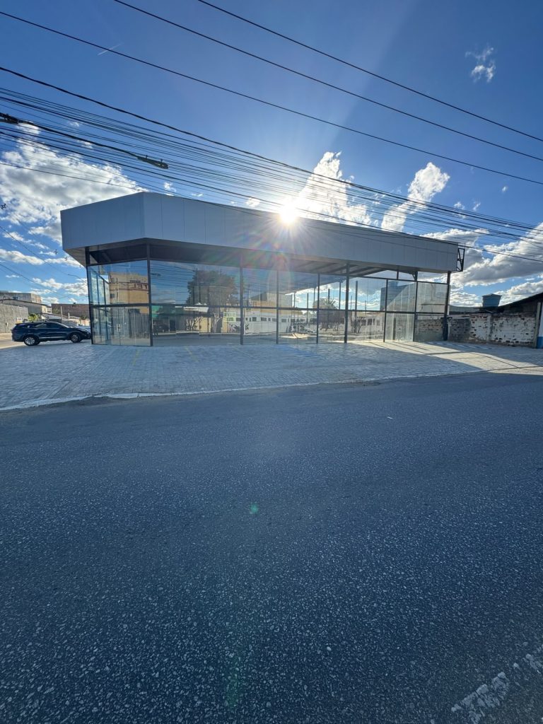 ALUGA-SE PONTO COMERCIAL AV. JURACY MAGALHÃES